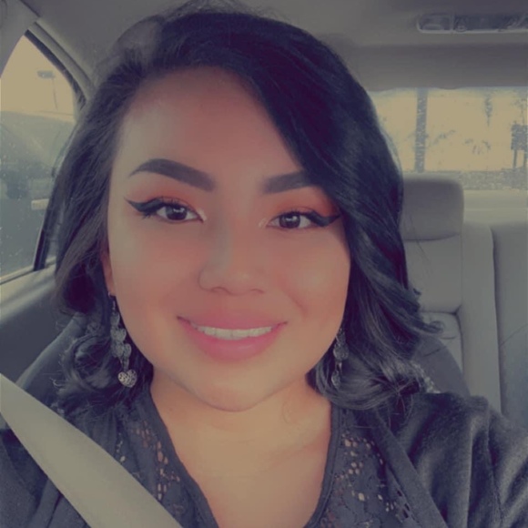 Meet your Posher, Tristine - Picture 1 of 1